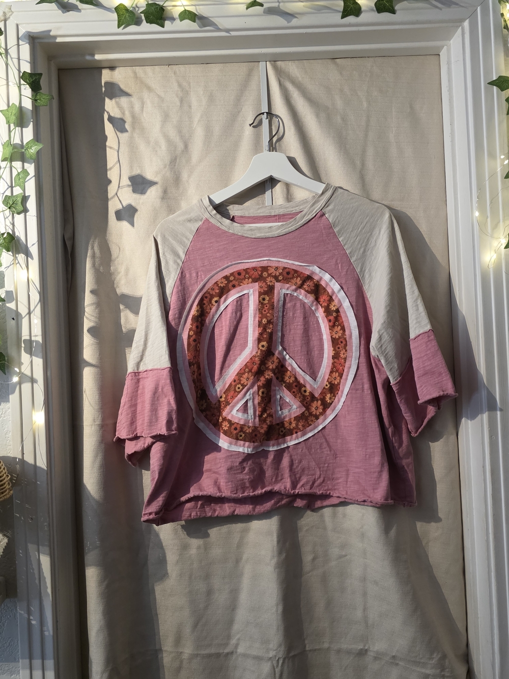 Peace Sign Raglan Top - Pink & Cream